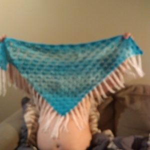 Beachy keen shawl